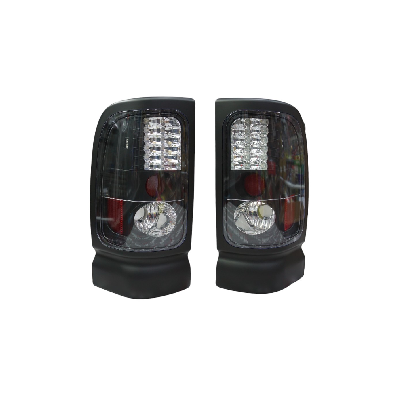 DSC06656-Photoroom.jpg Focos traseros LED Dodge Ram 96-01 fondo negro - Imagen 1