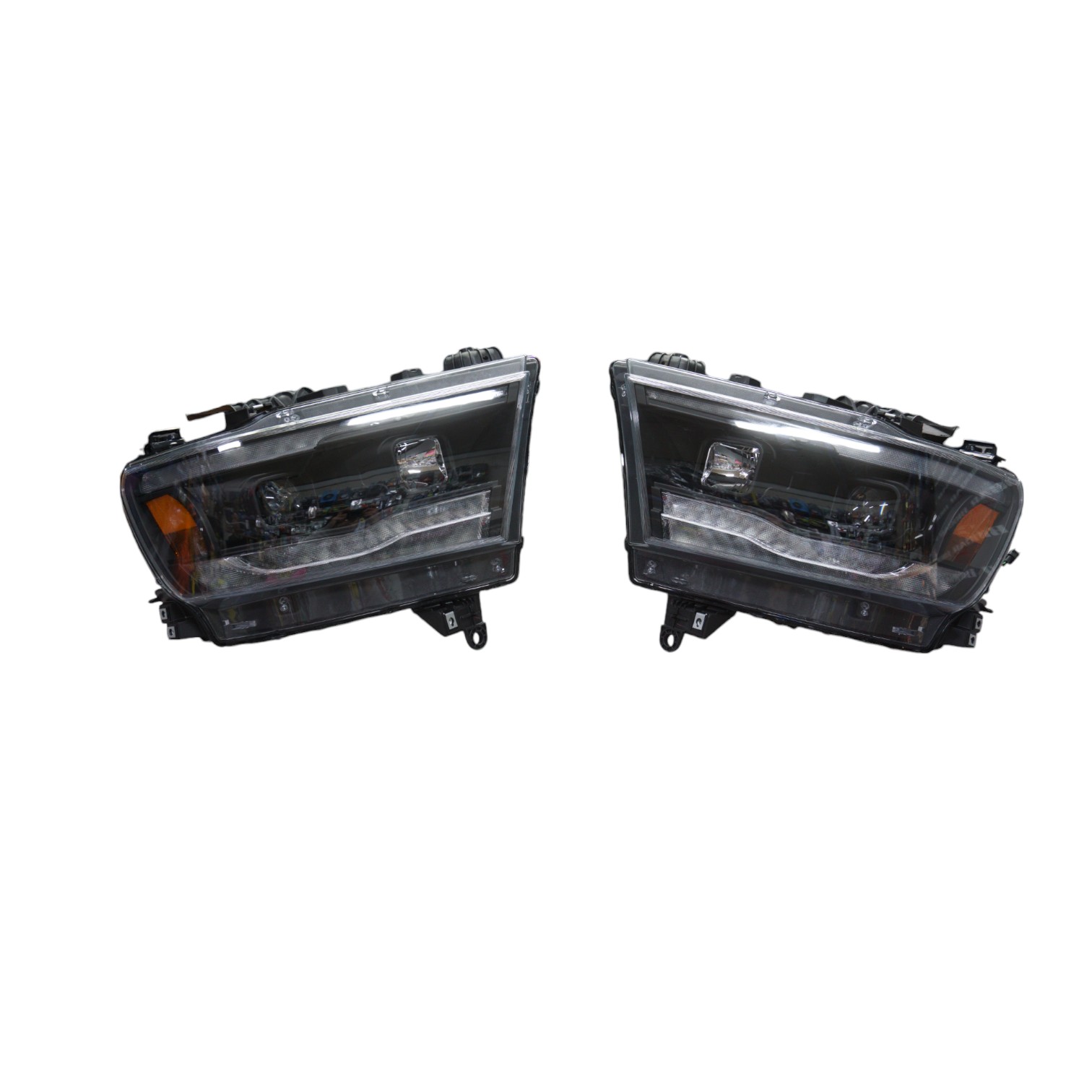 DSC07536-Photoroom.jpg Ópticos LED DRL Dodge Ram 19-23 fondo negro - Imagen 1
