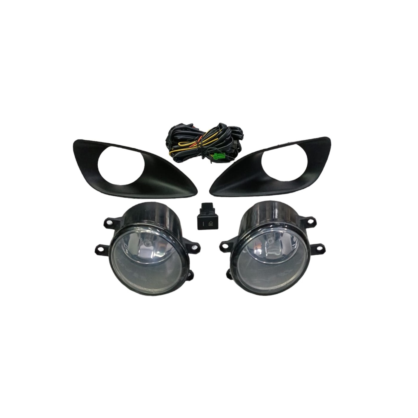 FETY50090-yaris-0612-3.jpeg Kit de neblineros Toyota Yaris sedan 06-12 SP - Imagen 1