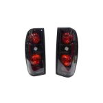Focos traseros Nissan Terrano D22 98-06 fondo negro