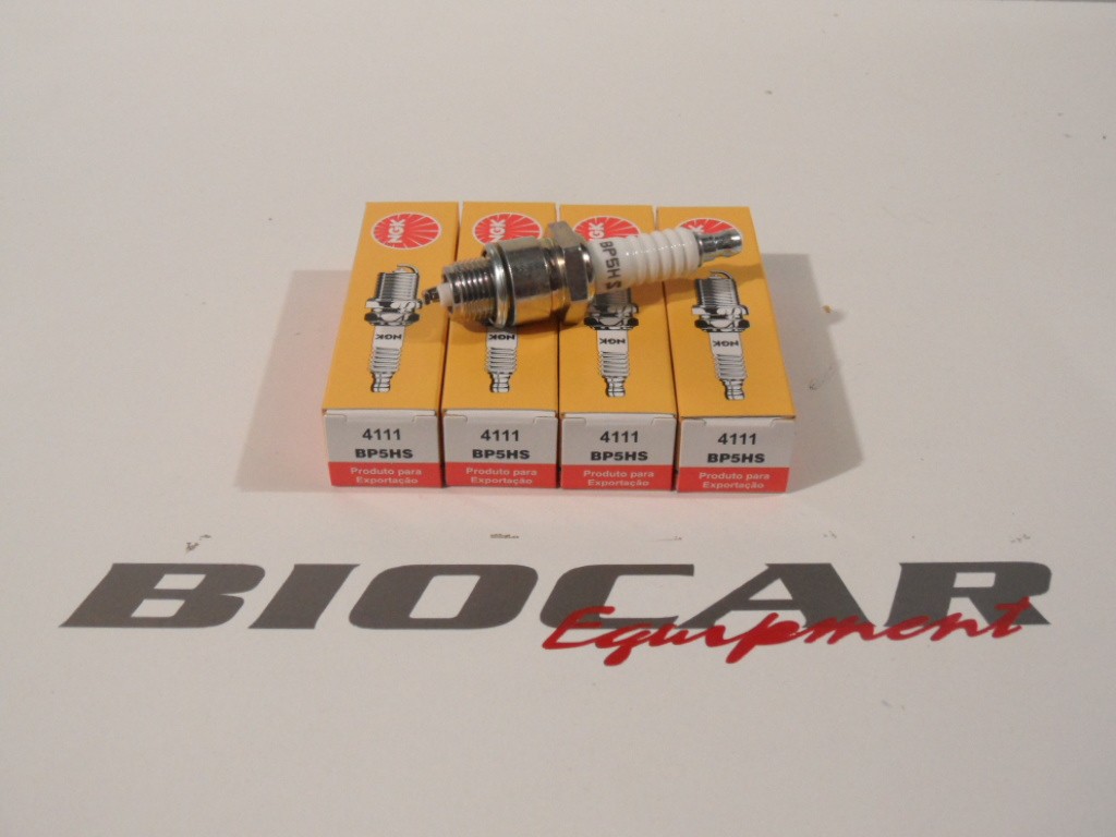 bujia-bp5hs-ngk-r.jpg Bujía BP5HS NGK R - Imagen 1